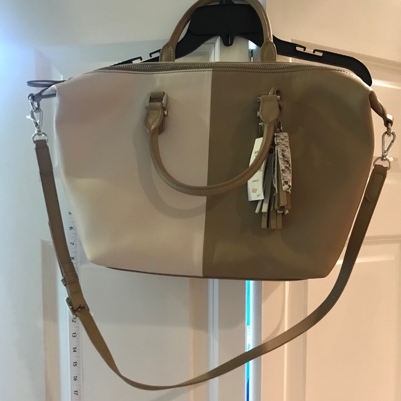 Medium size new purse - Picture 2 of 7